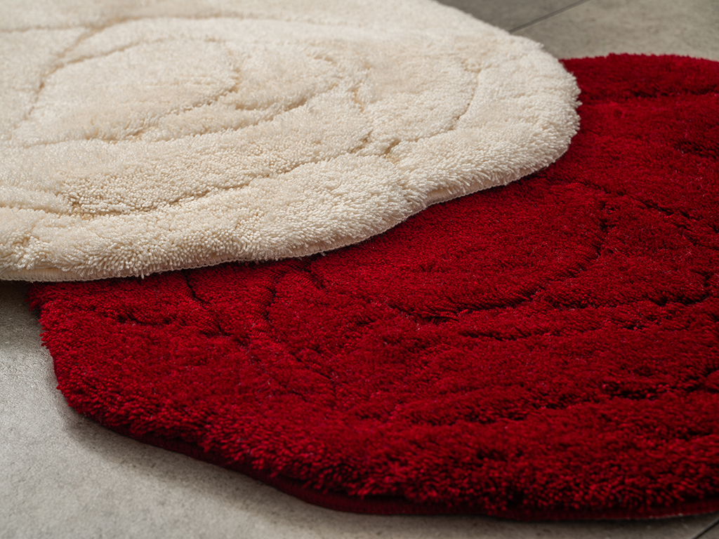 decorative-rugs-acrylic-dekupe-single-cream-white-red-bath